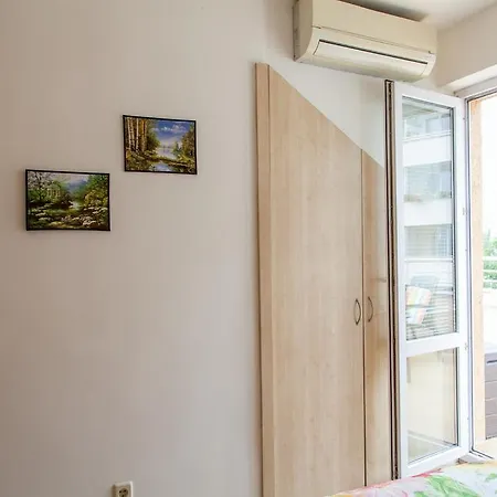 Guest house Flats Eu - The Central Railway Station Varna